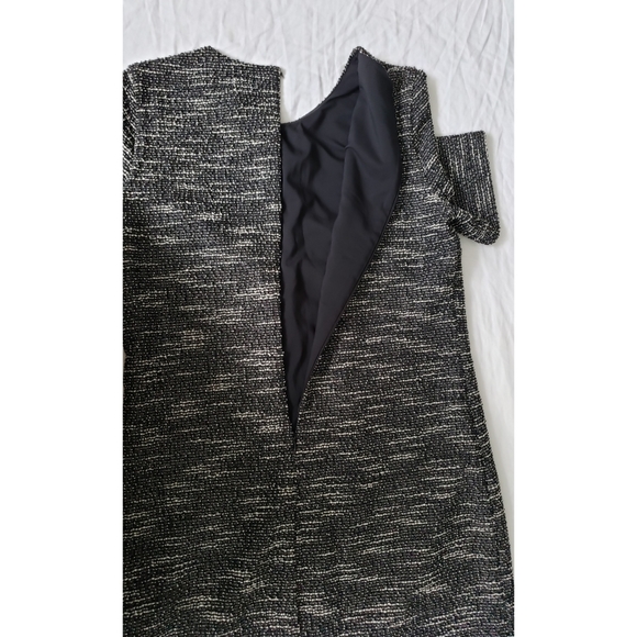 Club Monaco textured short-sleeve lined dress L - Picture 2 of 3